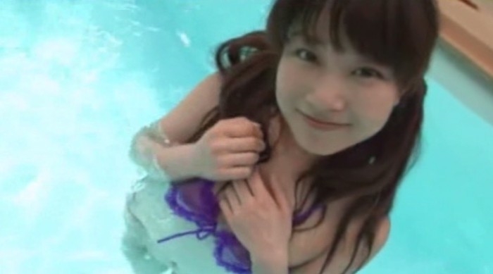 【過激IV】可愛すぎる19歳の過激なヘアヌード！
